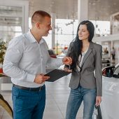 aqua-hot-wash-car-dealership-pressure-washing-attract